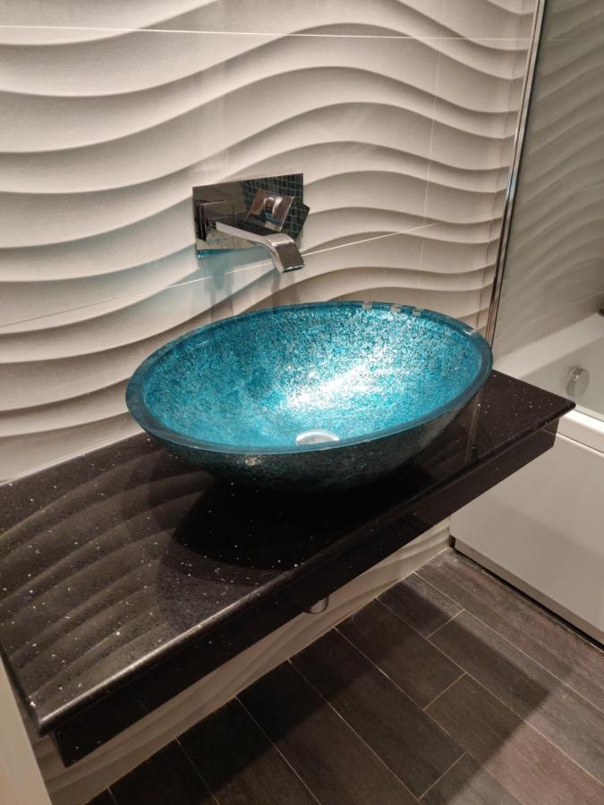 Standard Triple Room,998102682:JPEG